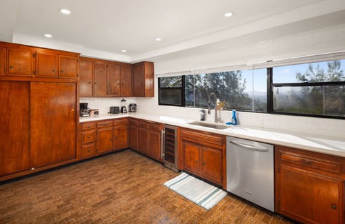 Eagle Rock House | Luxury Home with City View - Close to LA