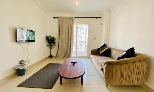 Madinaty Apartment | Luxury Home with Free Wifi in Madinaty
