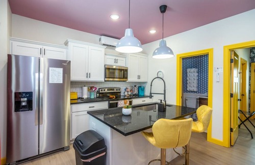 Waynesville Apartment | Luxury Home with Hot Tub Near Ft. Leonard Wood