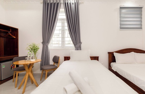District 12 Hotel | Luxury Hotel