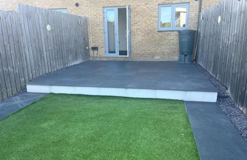 Ashford House | Luxury House in Ashford with Free parking 2x