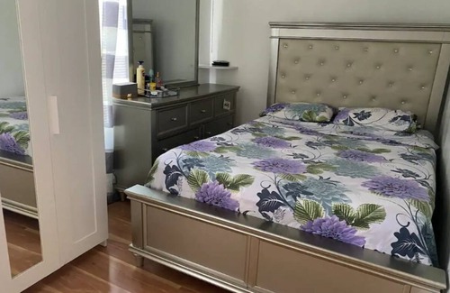 Elmont House | Luxury house in Elmont New York a great location 5 minutes from jfk