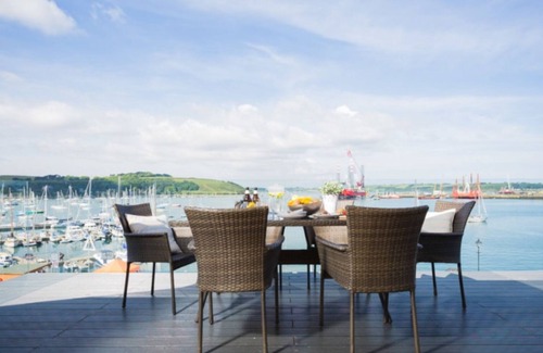 Mylor Churchtown House | Luxury house on quay with 180 degree views of estuary with parking on the quay.