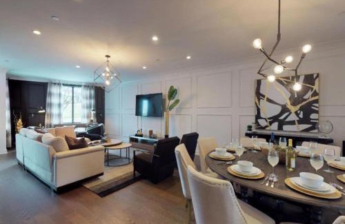 Edgehill House | Luxury in Music Row The Gulch is Minutes Away