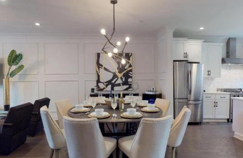 Edgehill House | Luxury in Music Row The Gulch is Minutes Away