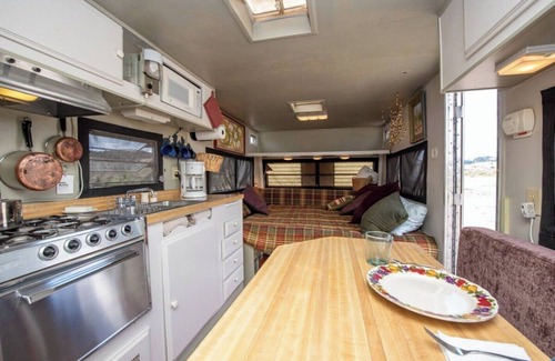Whitehall House | Luxury in Perfect Location, Montana 1004
