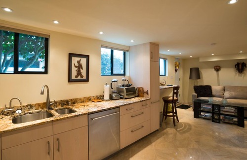 Lower Queen Anne House | Luxury in Queen Anne very walkable!