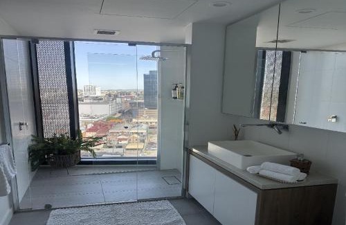 Fortitude Valley Apartment | Luxury in the Valley