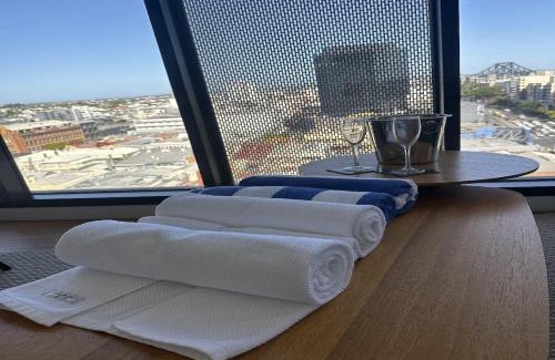 Fortitude Valley Apartment | Luxury in the Valley