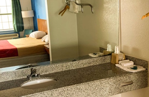 Forrest City Hotel | Luxury Inn & Suites Forrest City
