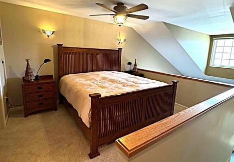 Hancock Apartment | Luxury Jiminy Ski On Off Village Ctr Condo Sleeps4