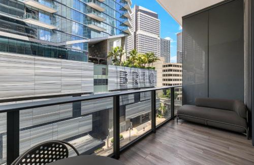 Brickell Apartment | Luxury King Suite W City view at SLS Brickell
