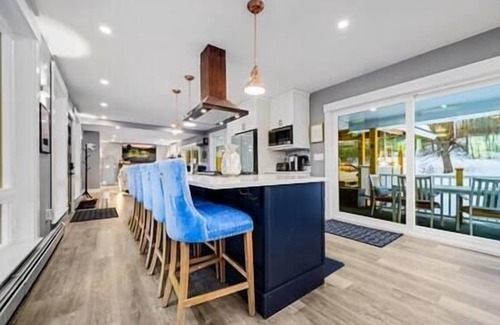 Bryant Pond House | Luxury Lake Chalet Swim Beach · Hot Tub+ Fireside
