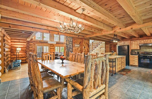 White Mills Cabin | Luxury Lakefront Custom Log Home. Perfect for Ski Trips & Getaways!