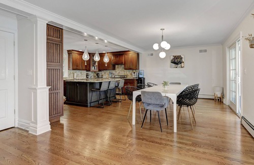 Hopatcong House | Luxury Lakefront Retreat - 1hr from NYC - Huge Lake
