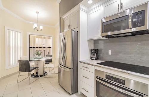 Trailer Estates Apartment | Luxury Lakefront Shorewalk near the AMI beaches and IMG