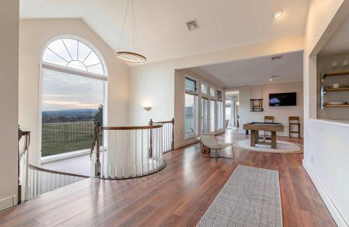 Canandaigua House | Luxury Lakeview Retreat Hot Tub Gym & Theatre