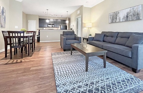 Lutz Apartment | Luxury Living 2 BR with Private Garage & Pond Views