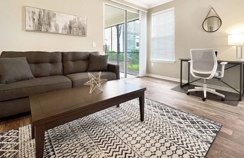Lutz Apartment | Luxury Living 2 BR with Private Garage & Pond Views