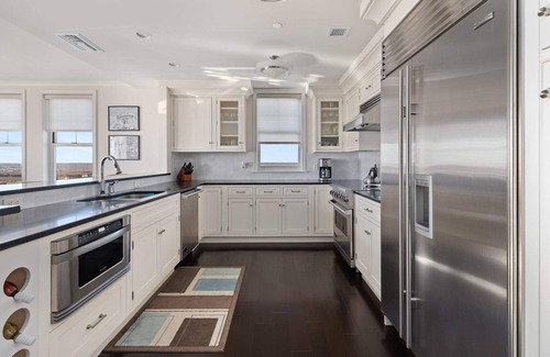 Diamond Beach Condo | Luxury Living at The Grand!