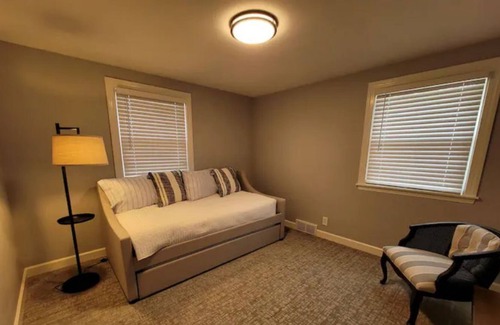 Williamsville House | Luxury Living At Glen Park, Williamsville, NY