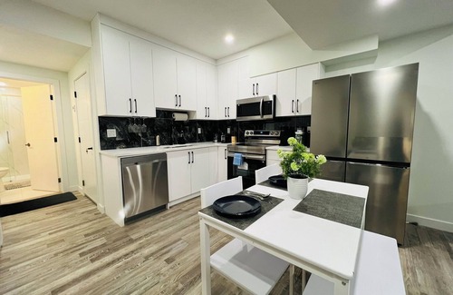 Southwest Calgary House | Luxury Living in a Private basement Suite