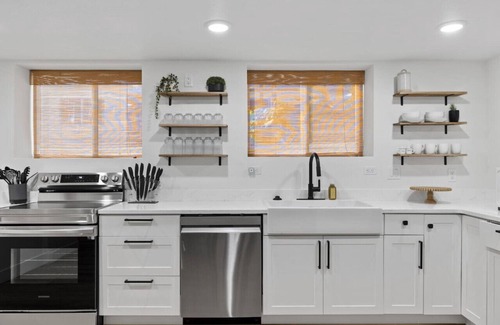 Billings Apartment | Luxury Living Next Door to Hospital