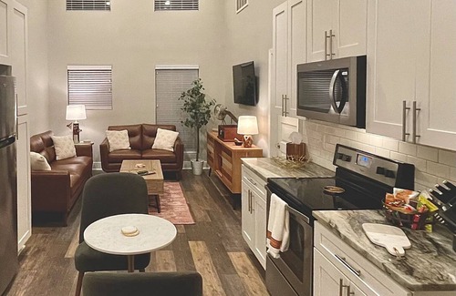 Lafayette Condo | Luxury & Location! 2 bed/2 bath/SmartHome