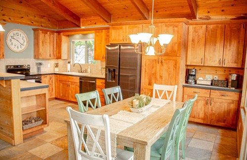 Mi-Wuk Village Cabin | Luxury Lodge nestled in the Sierras.
