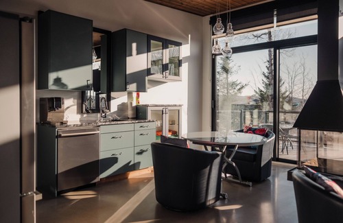 Saint-Faustin-Lac-Carre Apartment | Luxury loft in a tourist resort with magnificent mountain golf views