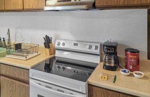 Bay City Apartment | Luxury Loft Living near DTN BayCity