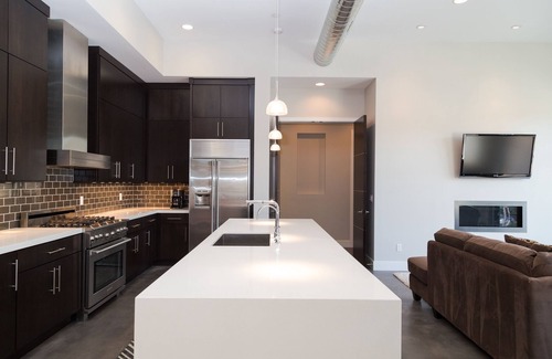 Downtown Condo | Luxury Loft Modern Condo in a Vibrant Downtown San Luis Obispo 30 plus day stay