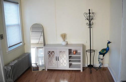 Stoughton Apartment | Luxury Loft