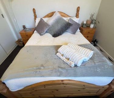 Lake Hayes Apartment | Luxury Ludemann Lodge Apartment