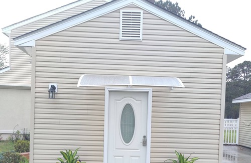 Myrtle Beach Apartment | Luxury Master Suite king size bed full bathroom in the center of Myrtle BeachSC