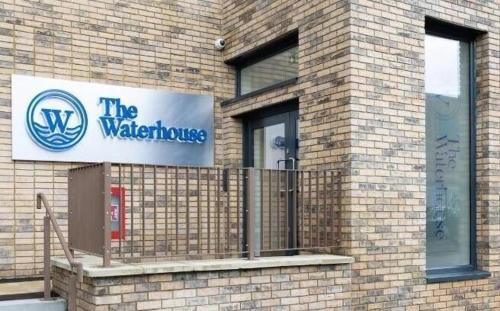 Salford Apartment | Luxury Mcr 2bed,2bath Apartment- Central location!