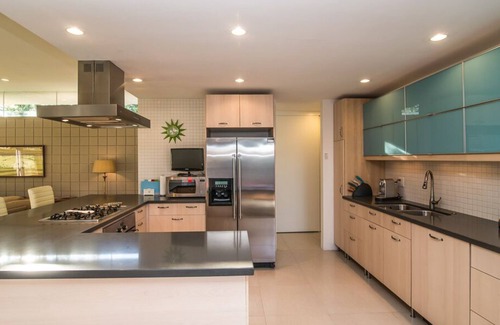 Palm Desert Condo | Luxury Midcentury Modern
