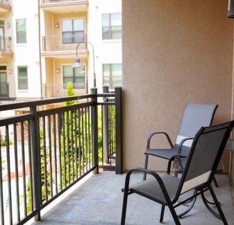 Loring Heights Apartment | Luxury Midtown Oasis Rooftop & Pool