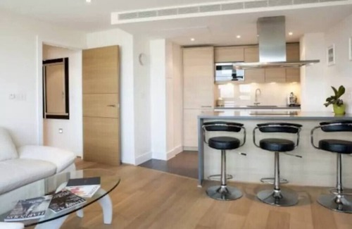 Vauxhall Apartment | Luxury modern 2BD flat in centre