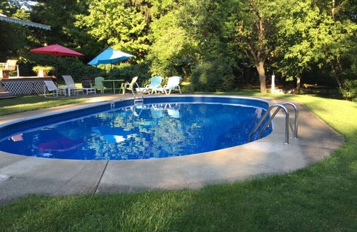 Hammondsport Apartment | Luxury Modern Apartment with Pool