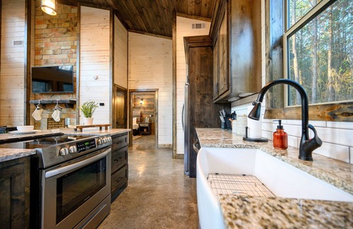 Pickens Cabin | Luxury modern country couples retreat. Private back porch with hot tub!