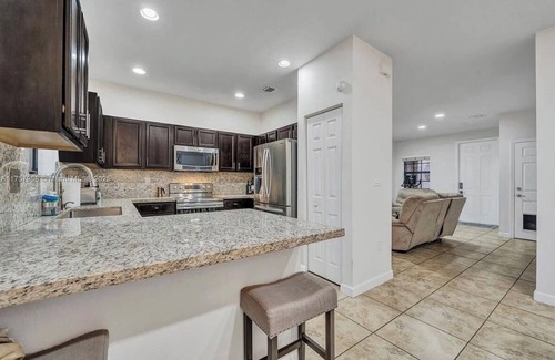 Homestead House | Luxury Modern Home In The Heart Of South Dade