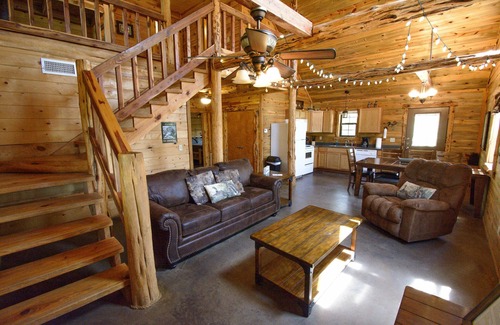 Board Camp Cabin | Luxury Mountain Cabin! ATV|Hike|Bike|Kayak|Relax