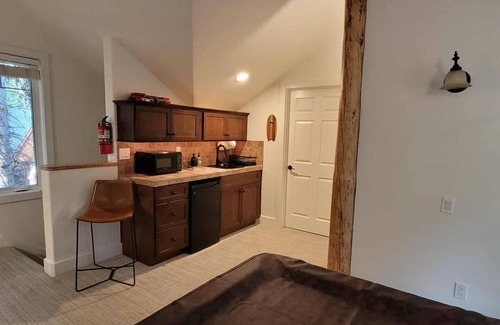 McCall House | Luxury Mountain Family-Friendly Home on Golf Course - walk to lake & town