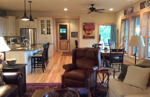 Leicester House | Luxury Mountain Home w/Pristine Views and Trails near Asheville, 30 mile views!