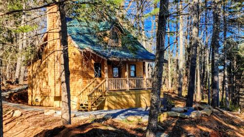 Marshall House | Luxury Mountain View Cabin Near Asheville NC