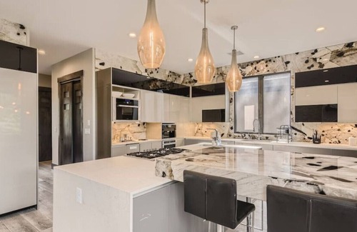 Homestead House | Luxury Mtn Home w/ Sauna & Speakeasy I Red Rocks