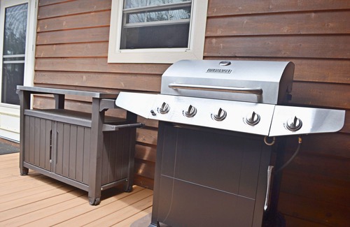 Hiawassee Cabin | Luxury MtnTop Gated Home with AWESOME VIEWS Private AND convenient
