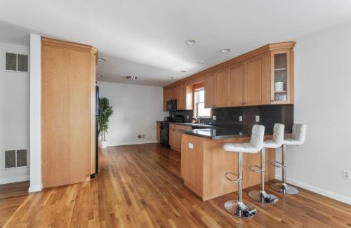 White Plains House | Luxury NY Home with Game Room and Free Parking