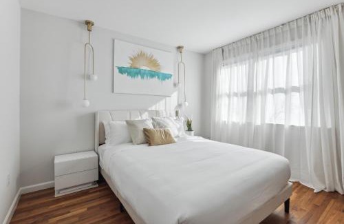 White Plains House | Luxury NY Home with Game Room and Free Parking